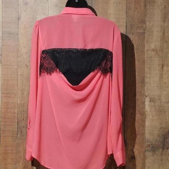 Vanity Top Large pink & Black Lace Cut out Semi Sheer Open Back Button blouse - Picture 4 of 4
